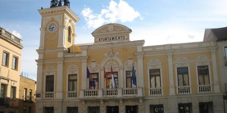 El Ayuntamiento de Guadalajara facilitará el traslado a los colegios electorales a las personas con problemas de movilidad