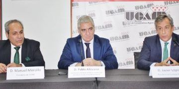 Eurocaja Rural reconoce la labor de las cooperativas en el II Congreso de UCAM