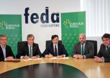 Eurocaja Rural renueva su séptimo convenio social con FEDA