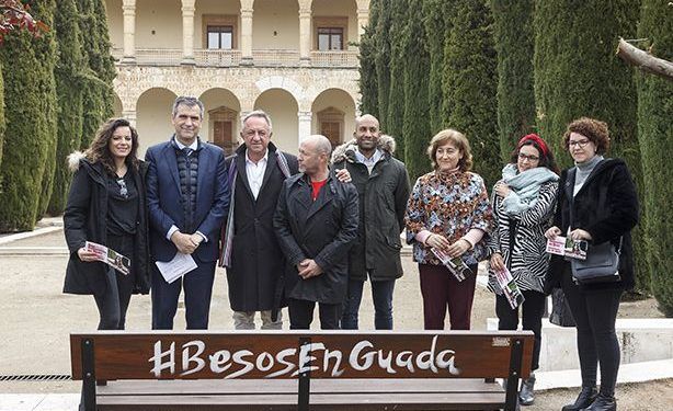 Guadalajara conmemorará el Día Internacional del Beso con una original iniciativa