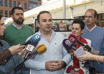 Desde hoy y hasta el domingo, la plaza del Jardinillo de Guadalajara acoge la  nueva edición de la Feria de Artesanía de Primavera