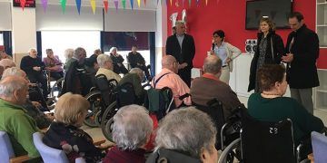 La Junta felicita a la residencia de mayores Los Nogales en su decimoquinto aniversario