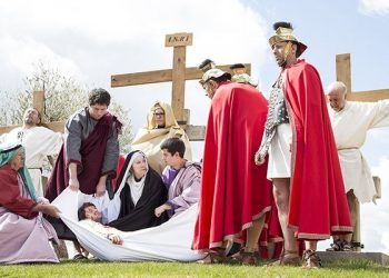 La música, la pintura y la realidad virtual se hacen hueco entre los actos religiosos de la Semana Santa trillana