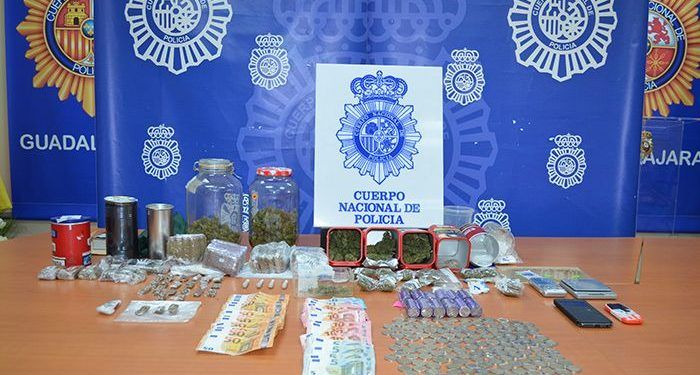 La Policía Nacional detiene a dos hermanos que suministraban droga a jóvenes universitarios de Guadalajara