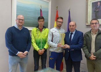 Latre felicita al Club de Atletismo Unión Guadalajara proclamado Campeón de España de Media Maratón