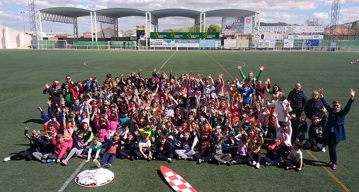 Los escolares de 100 centros de la región viajaron más allá de la Luna en su reto deportivo de este curso, recorriendo 480.620 kilómetros