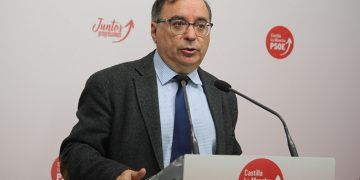 Mora asegura que la ausencia de castellano-manchegos en la lista del PP al Parlamento Europeo “demuestra lo poco que pinta Núñez en su partido”