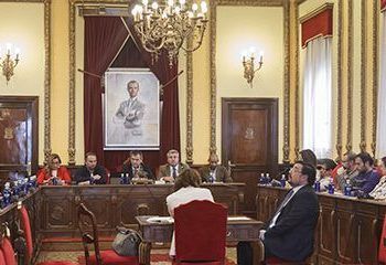 El Pleno del Ayuntamiento de Guadalajara aprueba las modificaciones de crédito que garantizarán las subvenciones de carácter cultural y deportivo y la subida salarial de los funcionarios