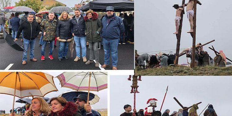 Valmaña y González ensalzan el valor de las tradiciones en la Pasión Viviente de Hiendelaencina