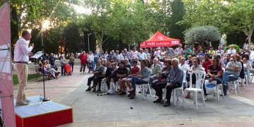 Alberto Rojo propone una pasarela que una Manantiales con la zona comercial próxima y comenzar la recuperación a medio plazo de la Fábrica de Mora