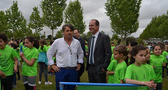 Alerto Rojo felicita al profesorado y alumnado del colegio La Muñeca por su proyecto solidario contra el cáncer infantil