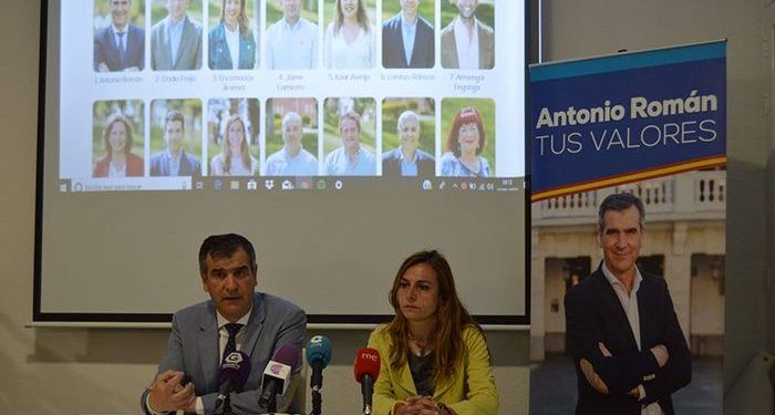 Antonio Román anuncia una ayuda de hasta 1.000 euros para que las familias de Guadalajara paguen parte del coste de las escuelas infantiles o guarderías