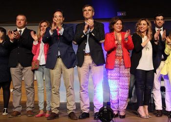 Antonio Román presenta los miembros de su candidatura a la Alcaldía de Guadalajara y advierte: “Vamos a por todas”