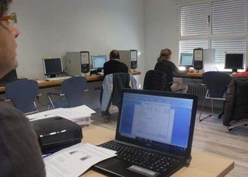 Casi 80 desempleados de Cabanillas se ponen al día en programas informáticos Casi 80 desempleados de Cabanillas se ponen al día en programas informáticos