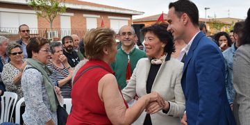 Celaá: “Cabanillas tiene que apostar por Salinas porque merece la pena seguir disfrutando este nivel de bienestar”