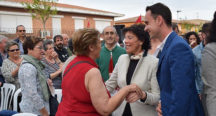Celaá: “Cabanillas tiene que apostar por Salinas porque merece la pena seguir disfrutando este nivel de bienestar” Celaá: “Cabanillas tiene que apostar por Salinas porque merece la pena seguir disfrutando este nivel de bienestar”