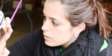 CONTIGO Somos Democracia promoverá un Programa de parentalidad positiva y la Unidad de Apoyo a la Infancia y Adolescencia en El Casar-Mesones