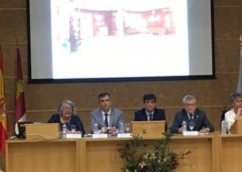 El alcalde de Guadalajara participa en la clausura del 50 aniversario de la Escuela de Enfermería