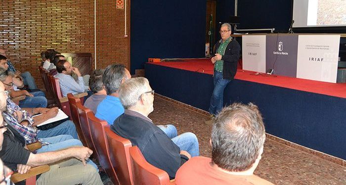 La Junta organiza en Guadalajara una reunión con profesionales que trabajan con cosechadoras para abordar de manera preventiva los incendios forestales