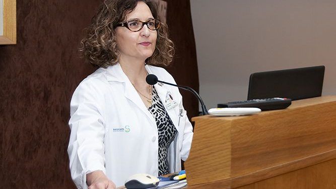 La prevención y tratamiento de las úlceras por presión centran la última de las sesiones de los Jueves Enfermeros del Hospital de Guadalajara