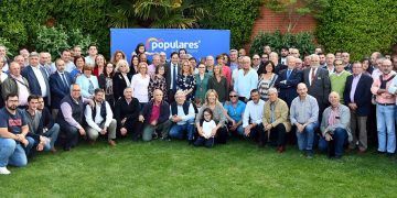 Núñez mantiene un encuentro con los candidatos a las alcaldías de la provincia de Guadalajara