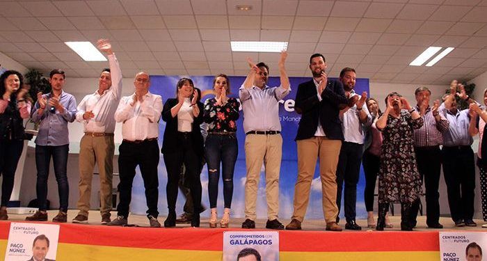 Paco Núñez presenta la candidatura del PP al Ayuntamiento de Galapagos Paco Núñez presenta la candidatura del PP al Ayuntamiento de Galapagos