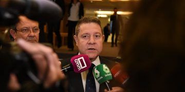 Page subraya el potencial del futuro parque temático Puy du Fou España como generador de empleo y riqueza
