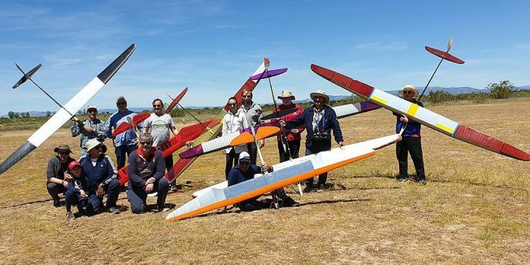 Éxito de participación y victoria del guadalajareño Javier Mayor en el Campeonato Regional de Aeromodelismo celebrado en Usanos Éxito de participación y victoria del guadalajareño Javier Mayor en el Campeonato Regional de Aeromodelismo celebrado en Usanos