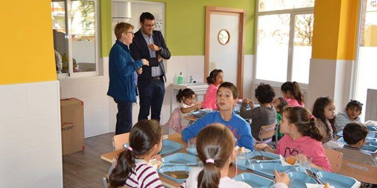 El Consejo de Gobierno autoriza la licitación para contratar el servicio de 120 comedores escolares con una inversión de 36,9 millones de euros