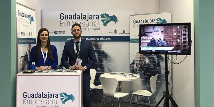 “Guadalajara Empresarial” promociona en la Feria SIL de Barcelona las ventajas empresariales de la provincia