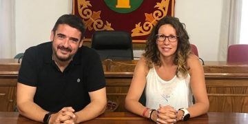Paula Taberné: “Me siento orgullosa de vivir en Marchamalo” reconoce  la atleta alcarreña, que ya exhibió la bandera municipal hace dos años en Hawai