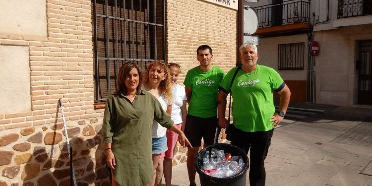 “ECO-logízate” lema de la iniciativa de CONTIGO Somos Democracia de El Casar-Mesones para concienciar sobre el reciclaje de plásticos