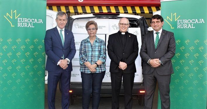 Eurocaja Rural dona 2.000 kilos de alimentos a Cáritas procedentes de su ‘Desafío’