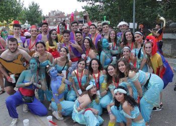 La imaginación toma las calles de Cabanillas en el Desfile de Peñas de las Fiestas 2019