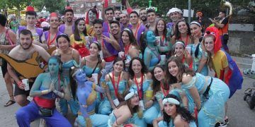 La imaginación toma las calles de Cabanillas en el Desfile de Peñas de las Fiestas 2019