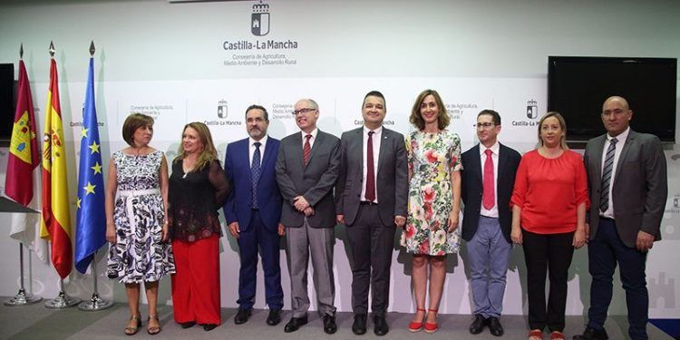Martínez Arroyo marca los cuatro objetivos de su Consejería para esta legislatura: el agua, la PAC, el Programa de Desarrollo Rural y la alimentación