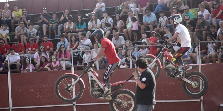 Tarde de Trial, Rock y Cena de Peñas en Cabanillas