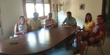 Villanueva se compromete con el equipo de Gobierno de Arbancón a colaborar para lograr la llegada de nuevos pobladores al municipio