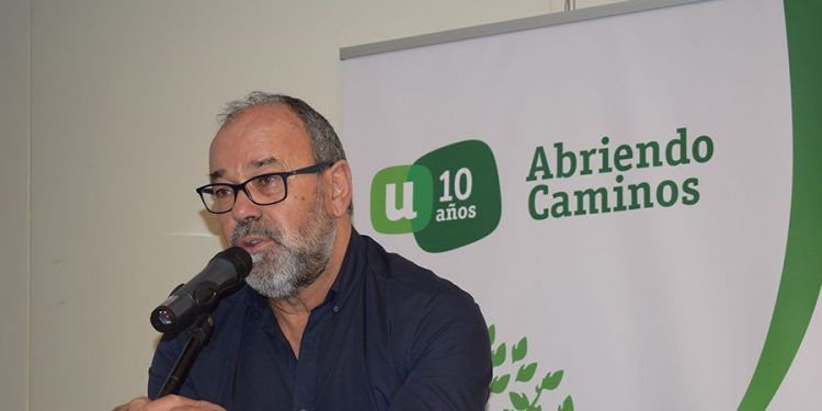 Campo abierto por vacaciones