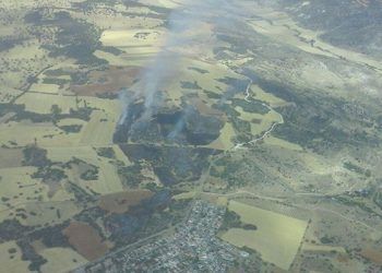 Dos incendios en Guadalajara movilizan a 158 personas y 33 medios, 12 de ellos aéreos