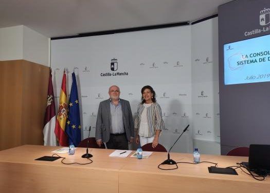 El Gobierno de Castilla-La Mancha consolida la tendencia positiva de su Sistema de Dependencia, que llega en julio a los casi 61.000 beneficiarios