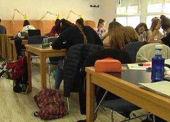 Trabajos de reforma en la climatización de la Sala de Estudio de la Biblioteca de Cabanillas