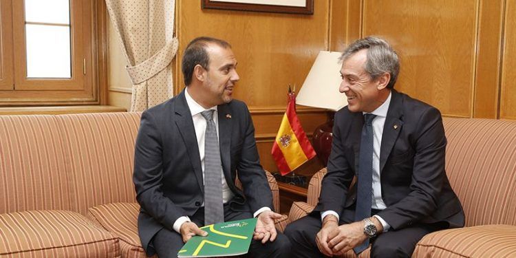Bellido recibe al presidente de Eurocaja Rural