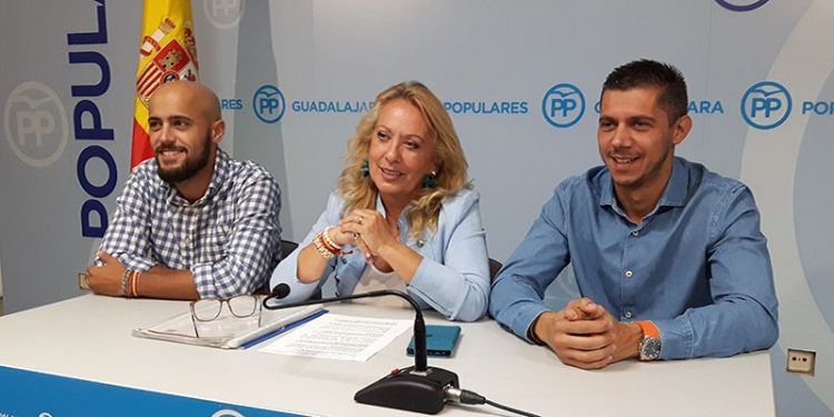 El PP explota contra Blanco: “El alcalde de Azuqueca hace lo que le da la gana, usando su mayoría absoluta para ‘pasar el rodillo’ sin dar explicaciones”