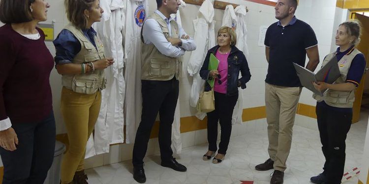 El subdelegado del Gobierno asiste a una visita técnica a las ECD de Brihuega y Sacedón