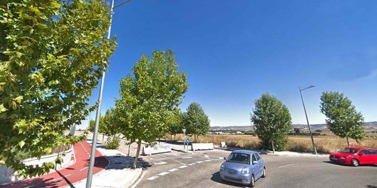 Inminente apertura del vial que comunica los “nuevos desarrollos” de Cabanillas con la Avenida de Guadalajara Inminente apertura del vial que comunica los “nuevos desarrollos” de Cabanillas con la Avenida de Guadalajara
