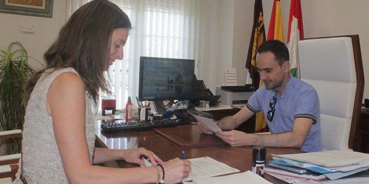 La Biblioteca Municipal de Cabanillas incrementa su plantilla con una tercera bibliotecaria