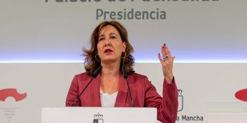 Margarita Canales, de Cuenca, y Laura Jiménez García, de Guadalajara, reconocidas por la Junta en el acto institucional del Día de la Mujer Rural
