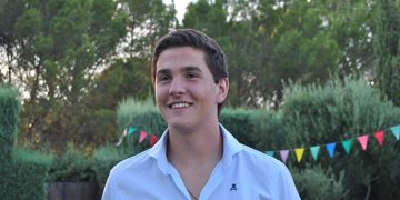 10N Los jóvenes votarán con motivos