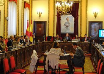 El PSOE denuncia la existencia de 780.000 euros de facturas irregulares del PP en el Ayuntamiento de Guadalajara que ponen en riesgo la estabilidad presupuestaria e incrementan la morosidad El PSOE denuncia la existencia de 780.000 euros de facturas irregulares del PP en el Ayuntamiento de Guadalajara que ponen en riesgo la estabilidad presupuestaria e incrementan la morosidad